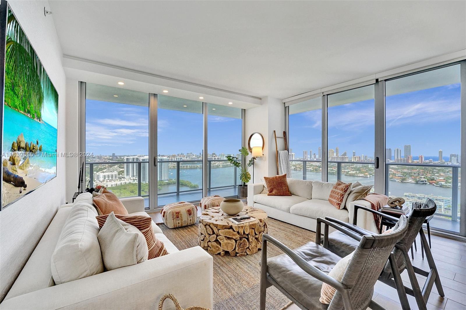 Rental Property at 16385 Biscayne Blvd 3107, North Miami Beach, Miami-Dade County, Florida - Bedrooms: 3 
Bathrooms: 3  - $6,490 MO.