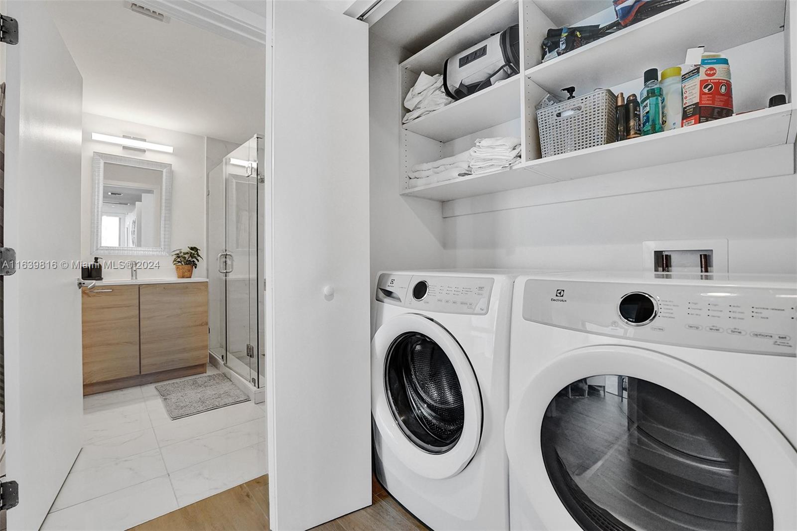 THE HARBOUR NORTH CONDO - Residential Lease