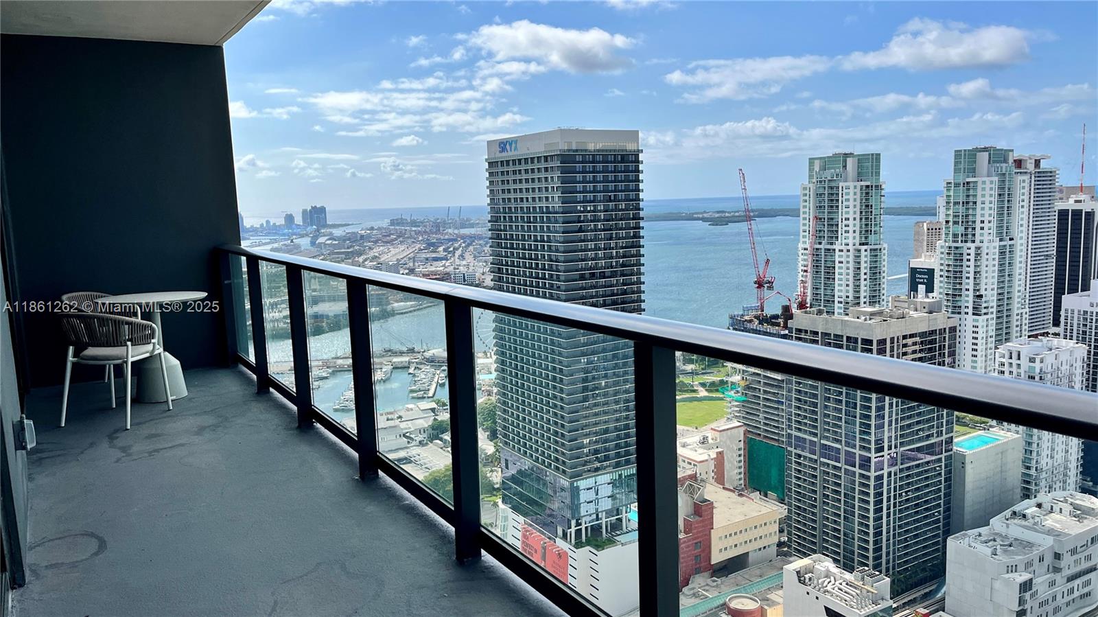 GALE MIAMI HOTEL AND RESID - Residential