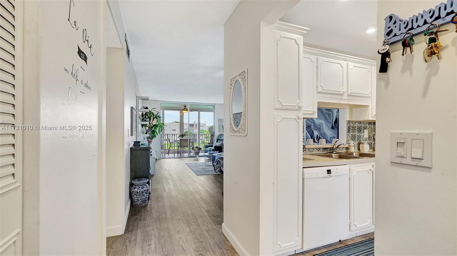 1025 SE 2nd Ave 305