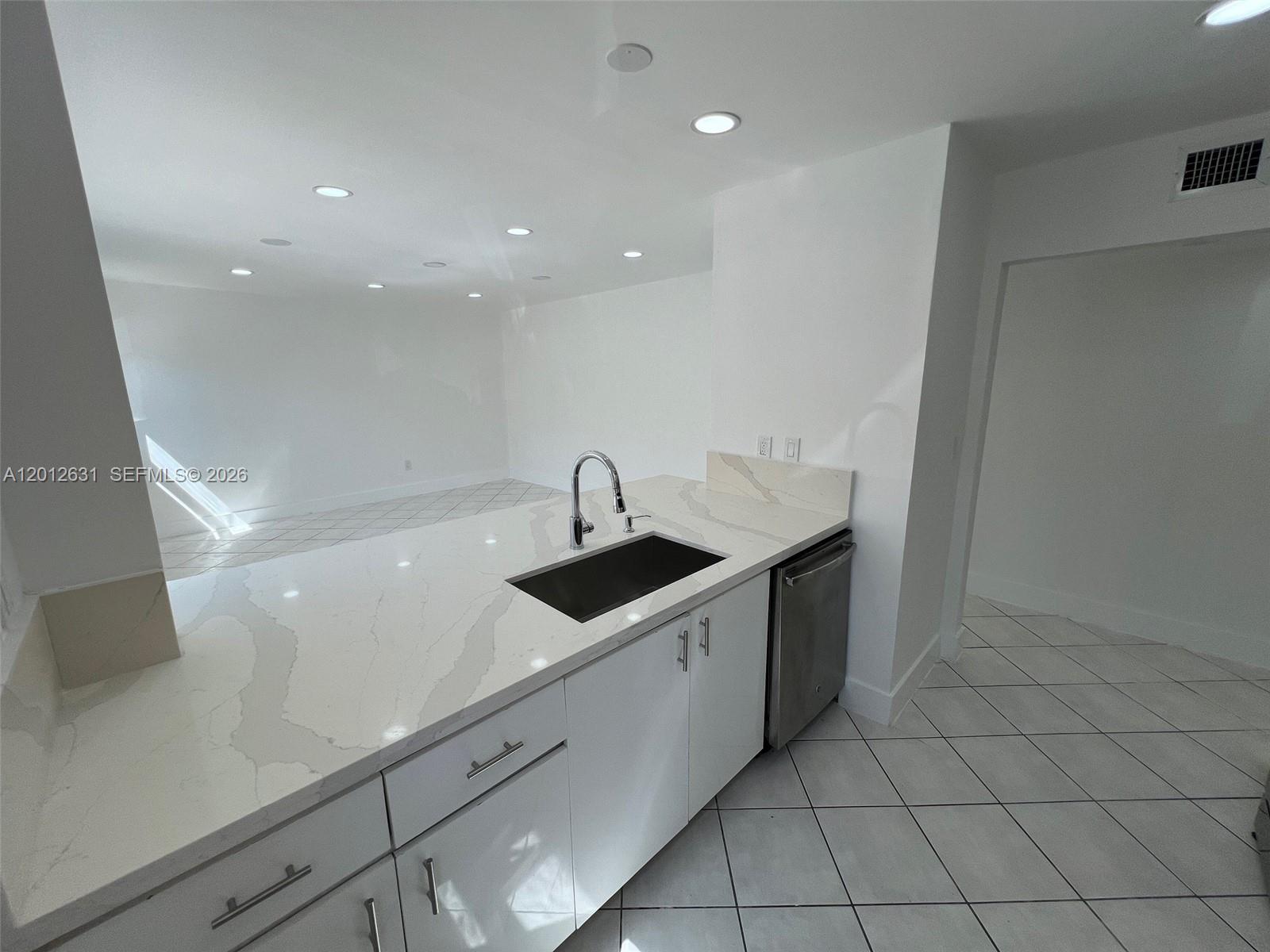 1308 Drexel Ave 103