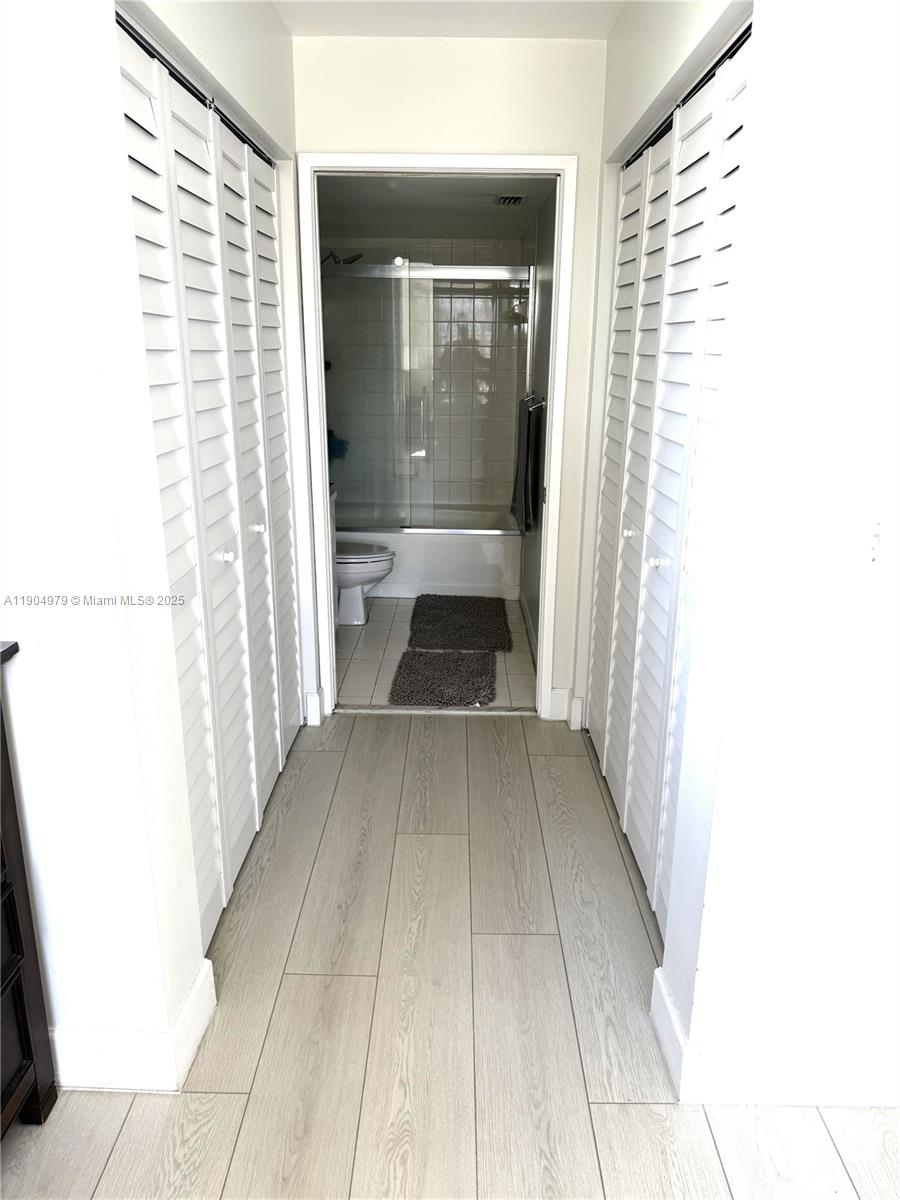 THE YACHT CLUB AT AVENTUR - Residential Lease