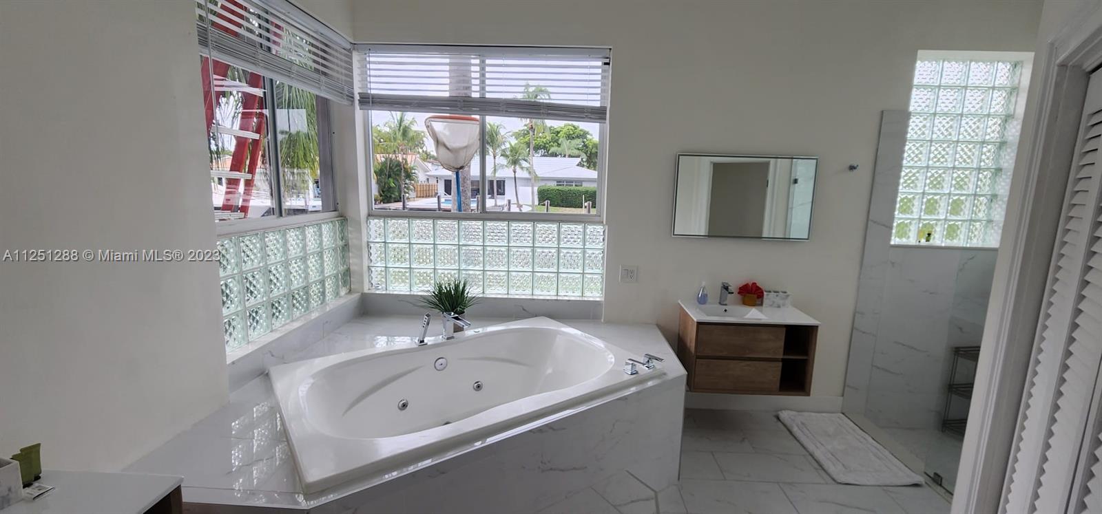 KEYSTONE ISLAND NO 5 - Residential