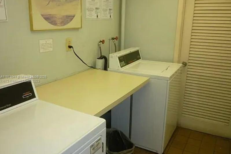 SANTA MONICA CONDOMINIUM - Residential Lease