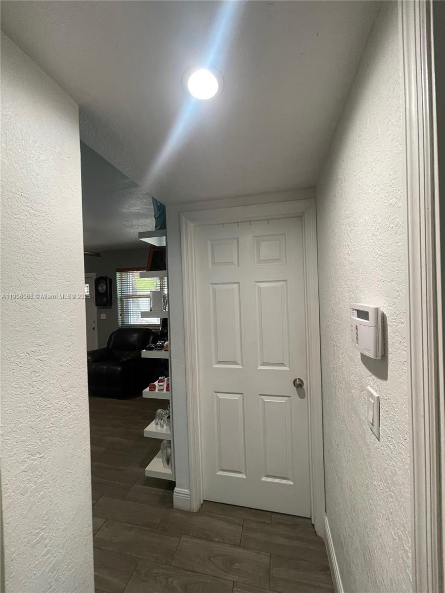 EVERGLADES AVE HTS ADDN - Residential