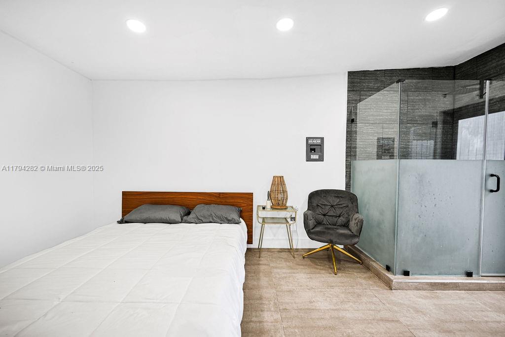 SHADOWLAWN EXTENSION SUB - Residential
