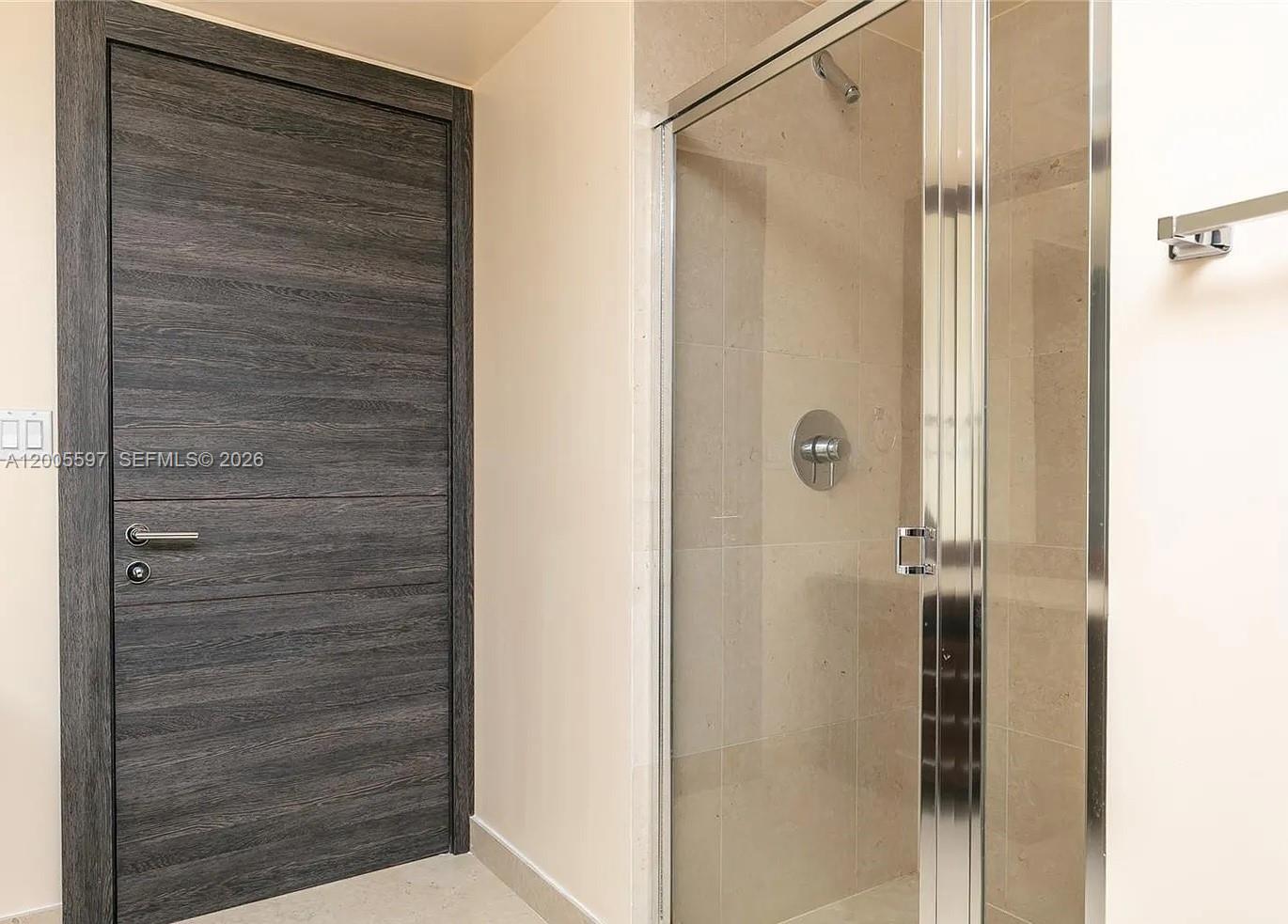 ICON BRICKELL NO TWO - Residential