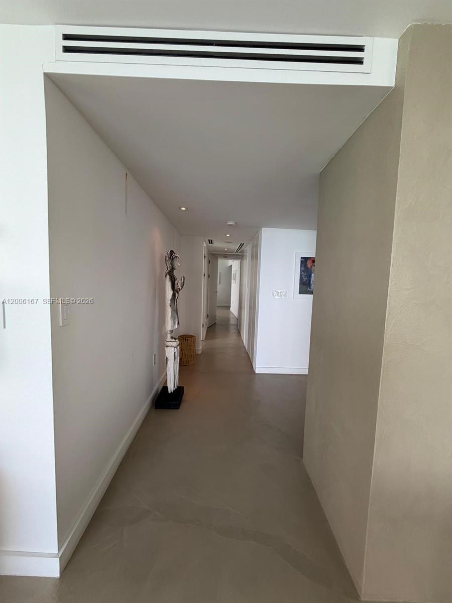 NINE ISLAND AVENUE CONDO - Residential