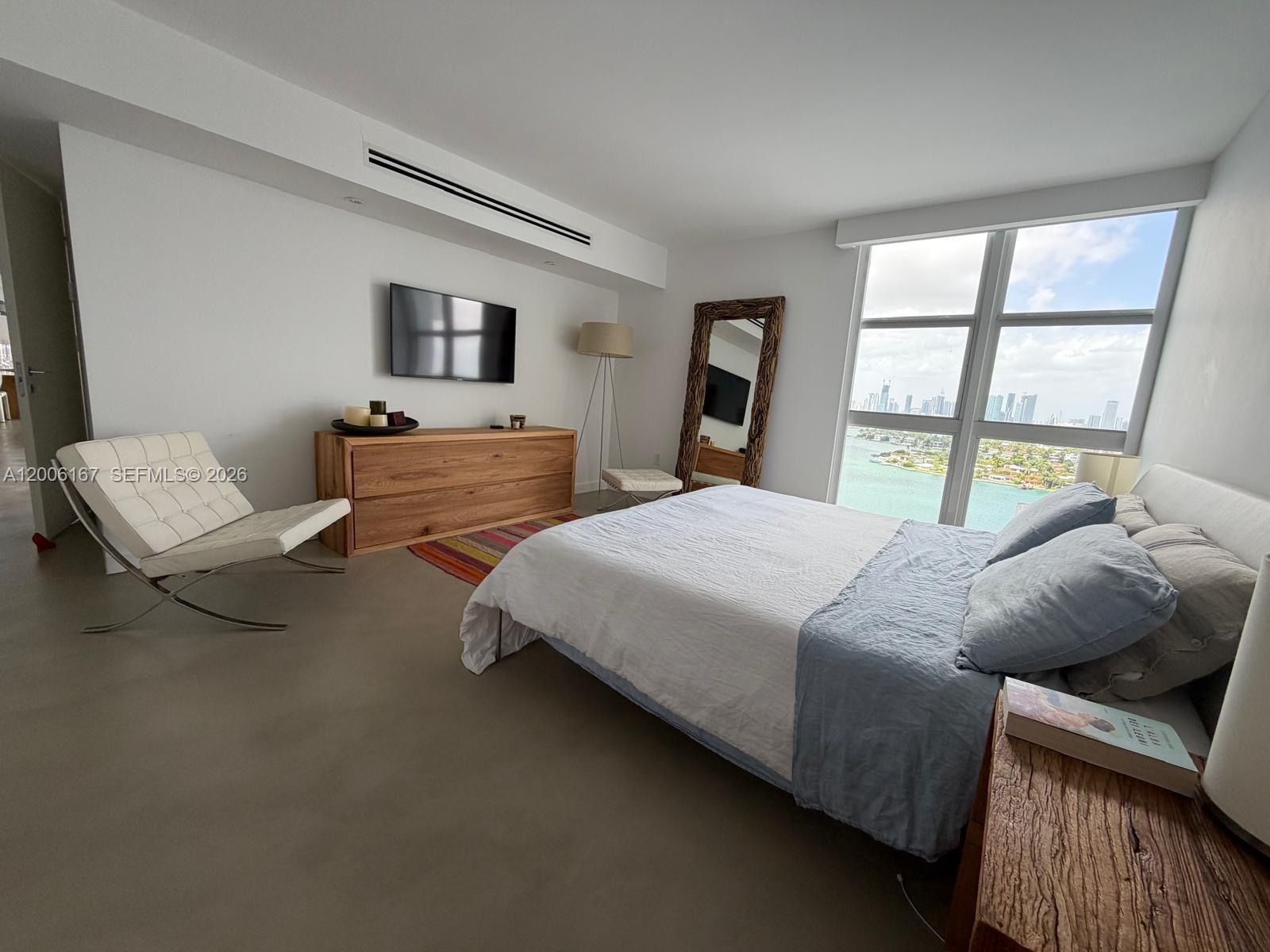 NINE ISLAND AVENUE CONDO - Residential