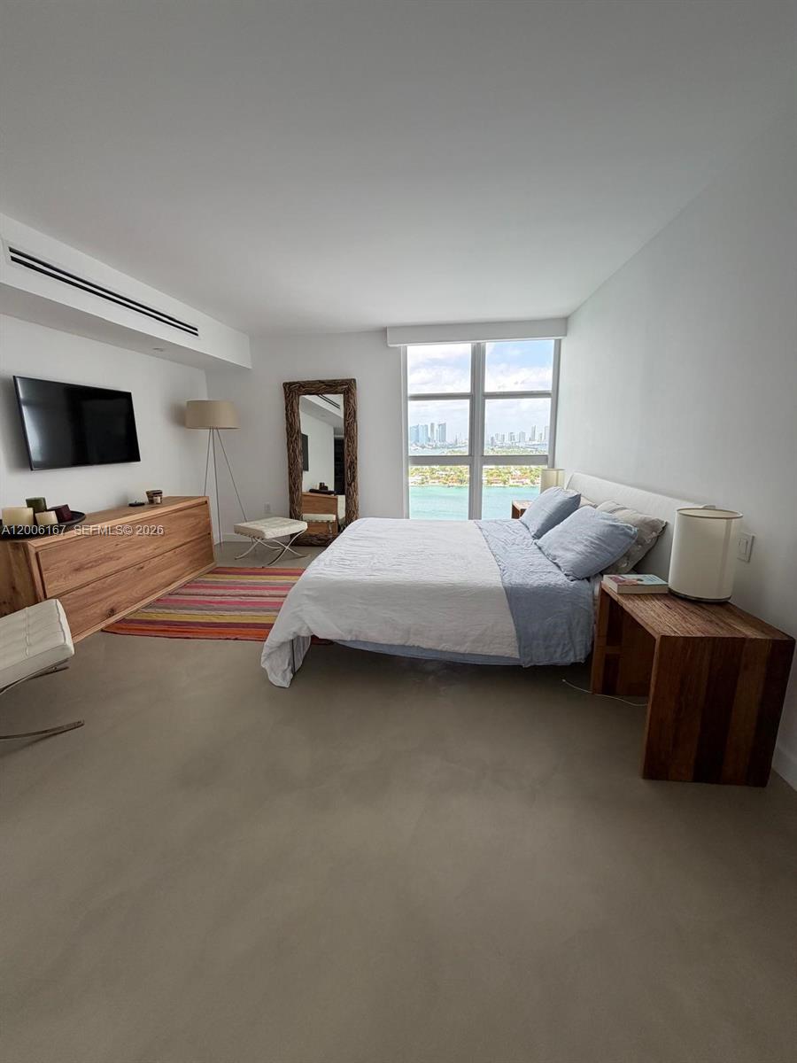 NINE ISLAND AVENUE CONDO - Residential