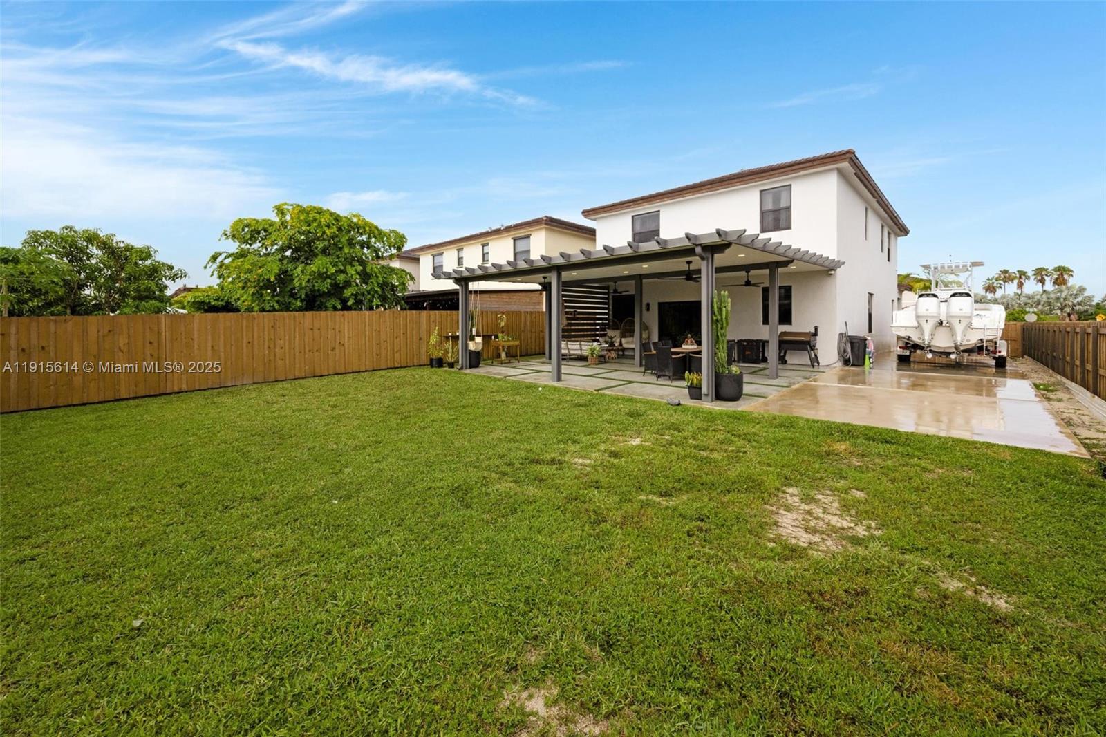 S ALLAPATTAH GARDENS - Residential