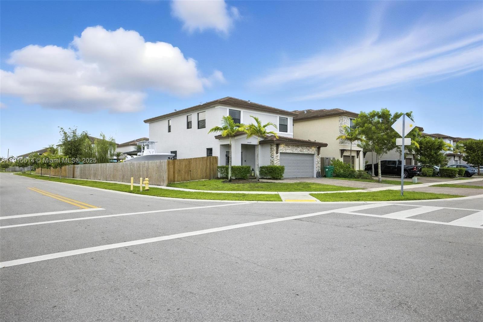 S ALLAPATTAH GARDENS - Residential