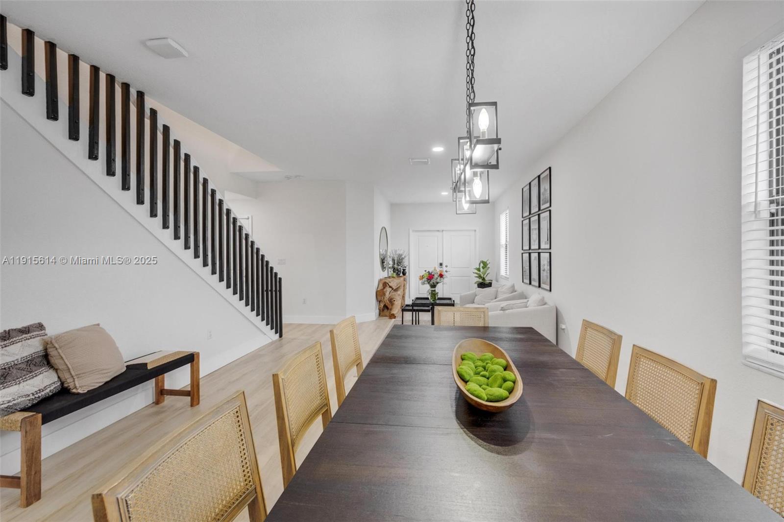 S ALLAPATTAH GARDENS - Residential