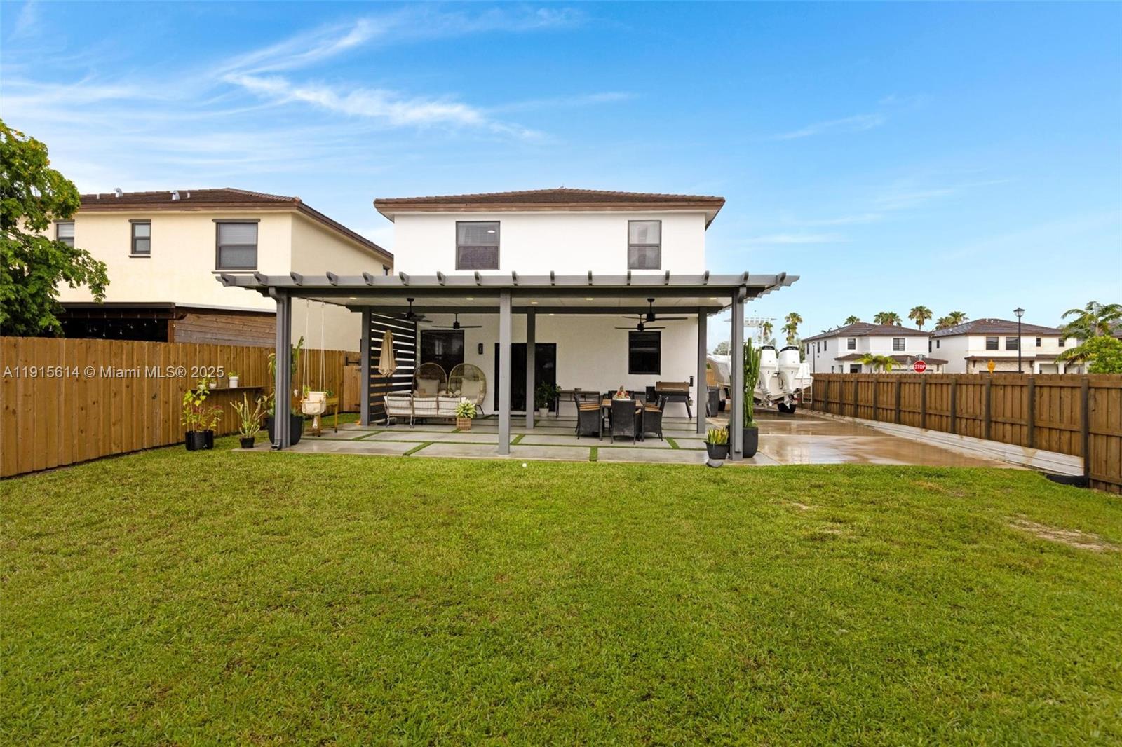 S ALLAPATTAH GARDENS - Residential