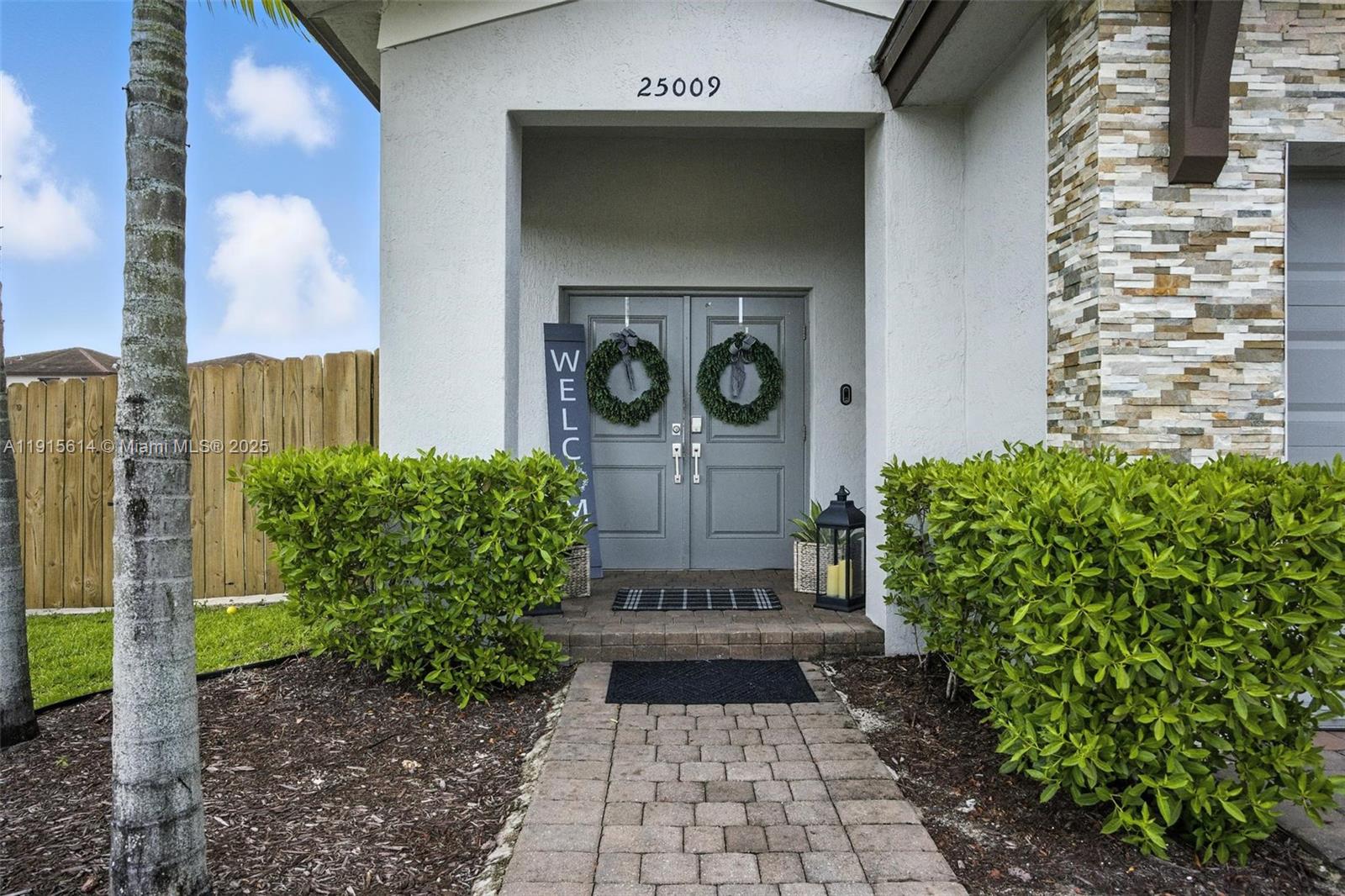 S ALLAPATTAH GARDENS - Residential