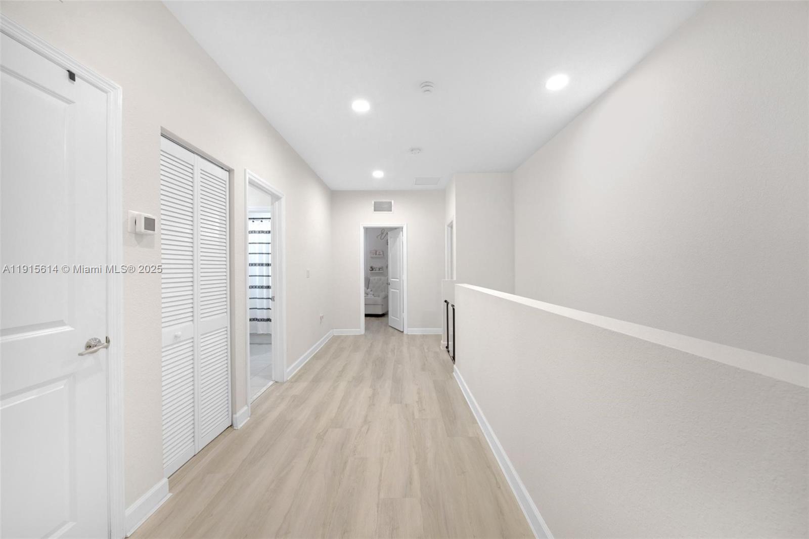 S ALLAPATTAH GARDENS - Residential