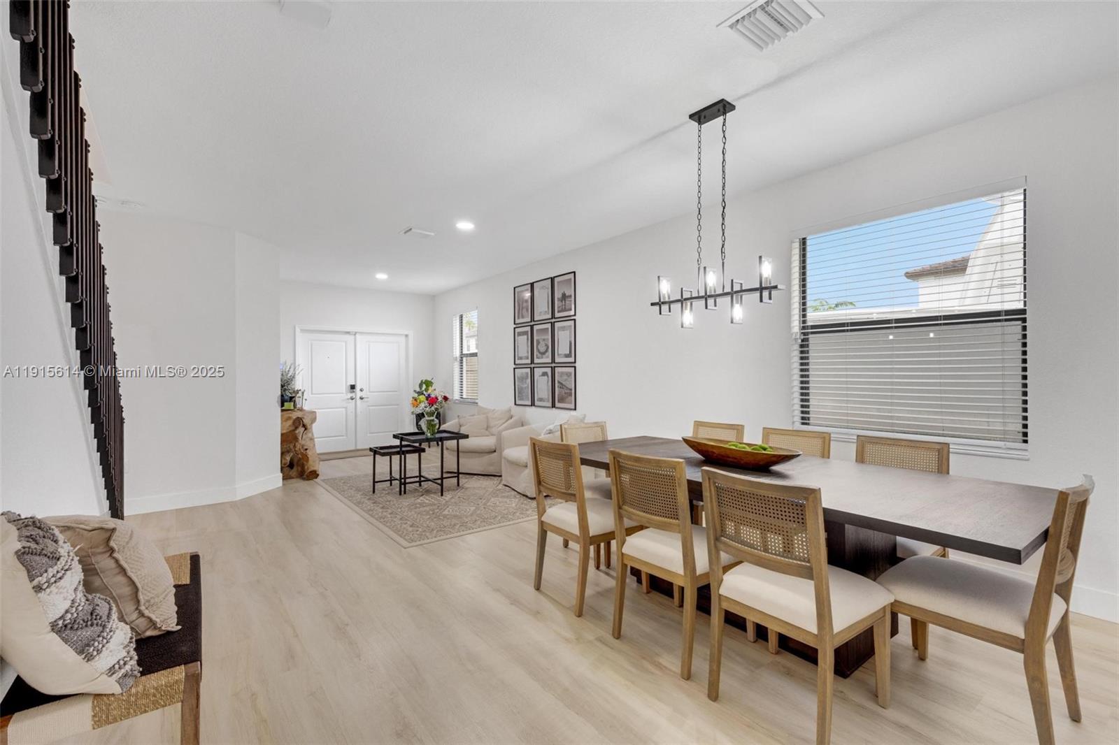 S ALLAPATTAH GARDENS - Residential