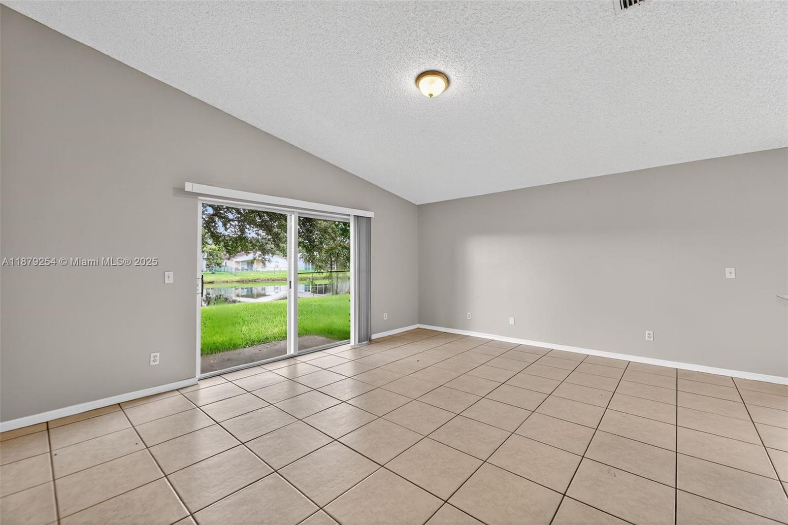 CENTEX-REPLAT OF A PORTIO - Residential