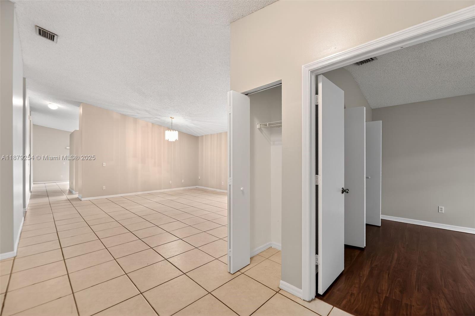 CENTEX-REPLAT OF A PORTIO - Residential