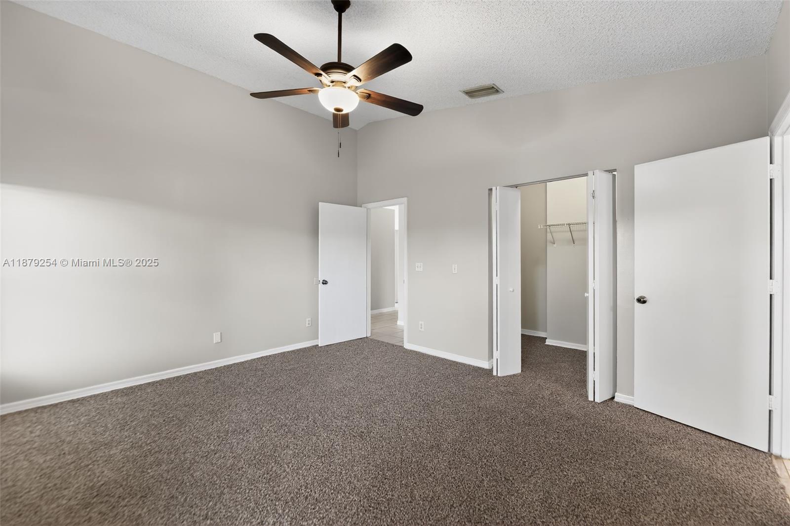 CENTEX-REPLAT OF A PORTIO - Residential