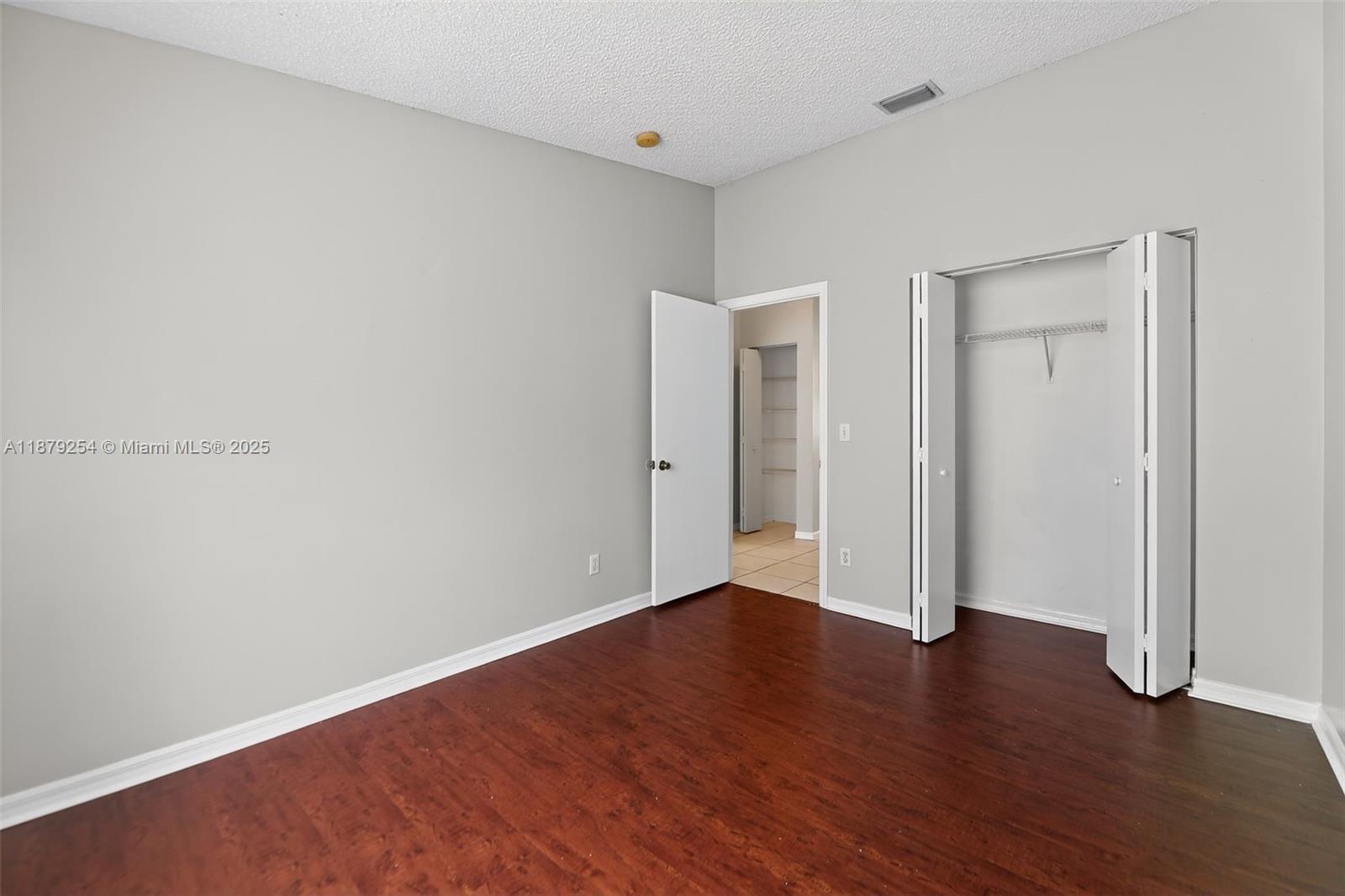 CENTEX-REPLAT OF A PORTIO - Residential