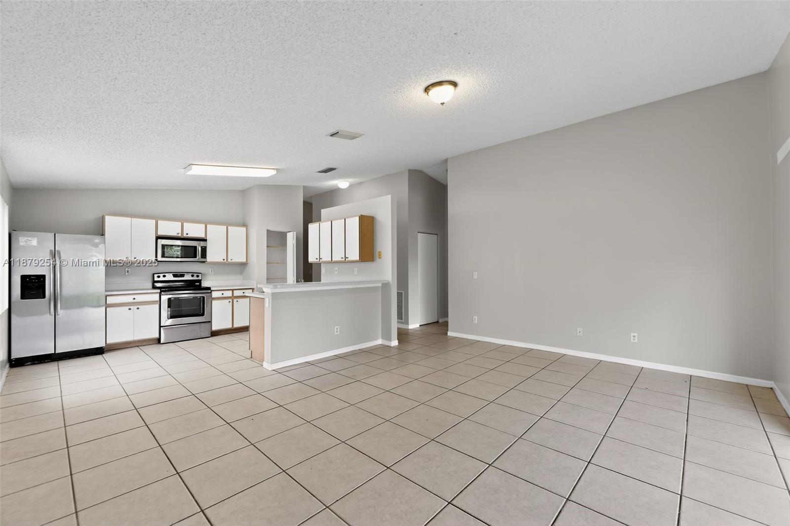 CENTEX-REPLAT OF A PORTIO - Residential