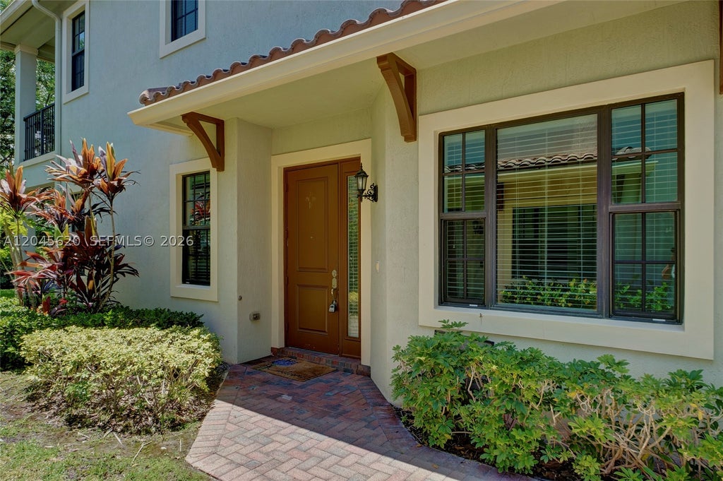 Photo of 142 SW 127th Terrace, Plantation, FL 33325 (MLS # A12045620)