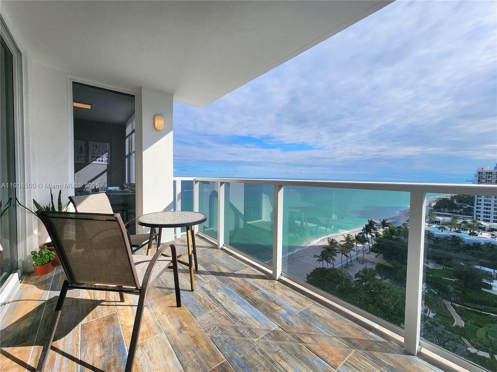 Photo of 2751 S Ocean Dr #1406S, Hollywood, FL 33019 (MLS # A11908500)