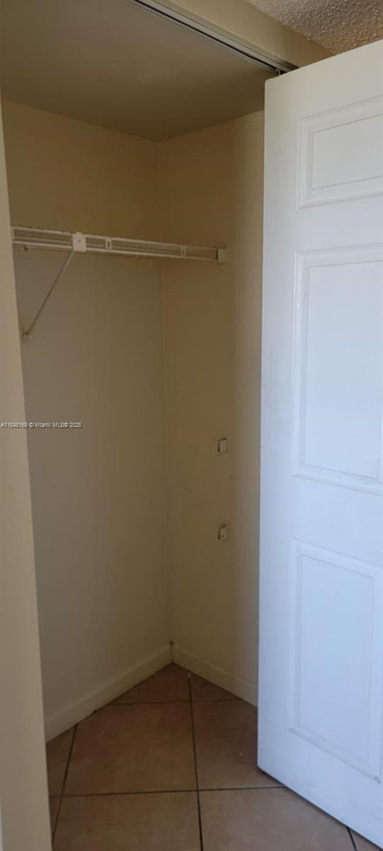 SUNSET HILLS 1 CONDO - Residential Lease