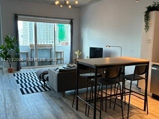 133 NE 2nd Ave 915