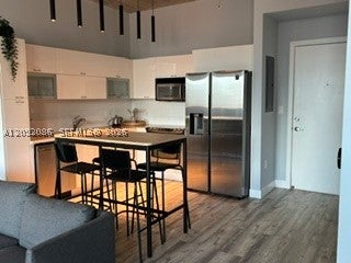133 NE 2nd Ave 915