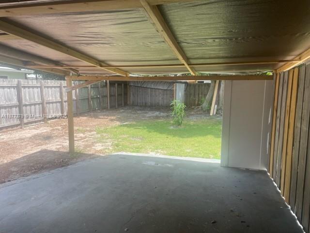 OAKLAND PARK SECOND ADD - Residential Income