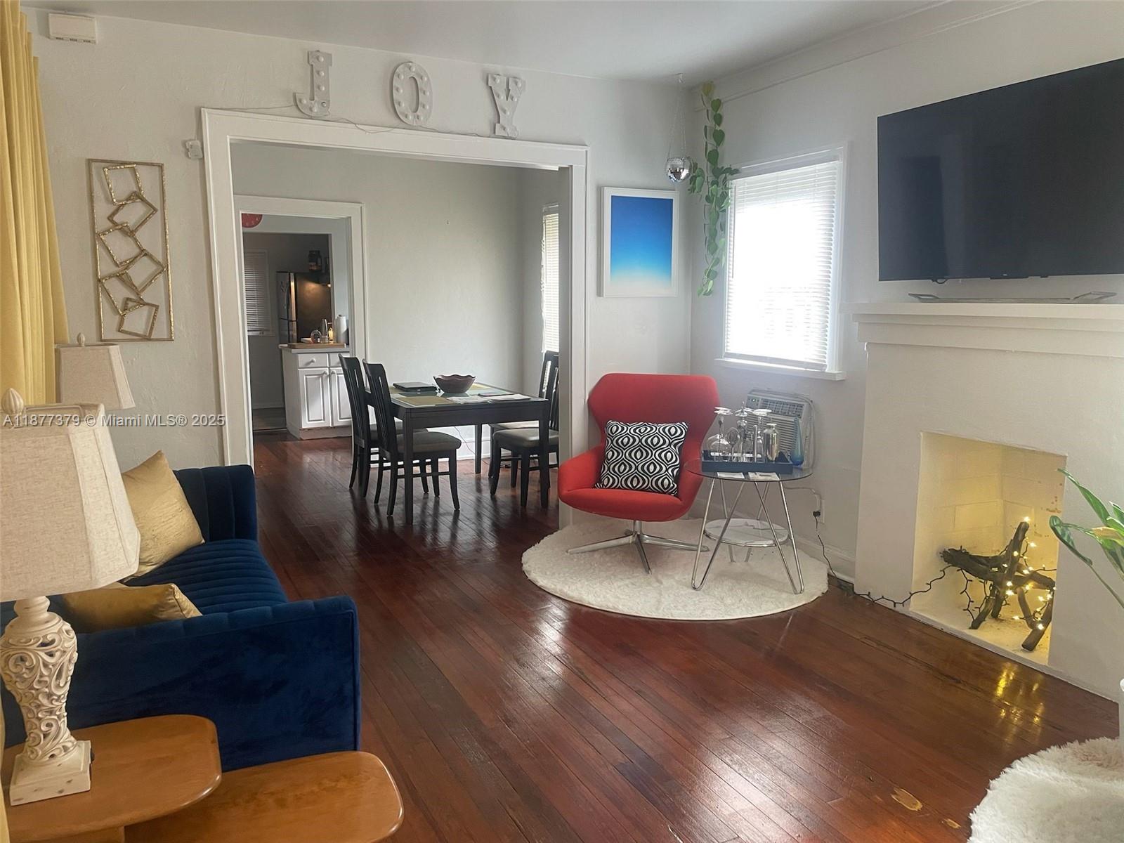 OAKLAND PARK SECOND ADD - Residential Income