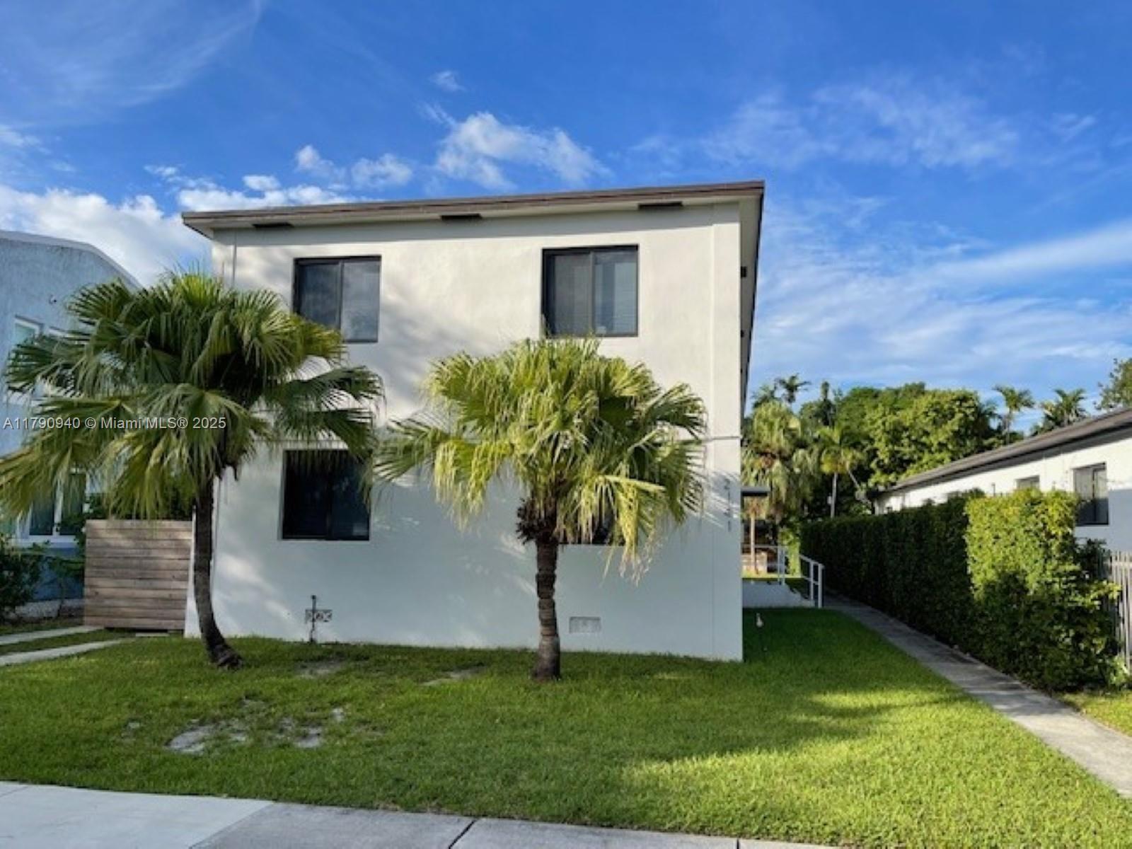 Rental Property at 2141 Sw 14th Ter 4, Miami, Broward County, Florida - Bedrooms: 2 
Bathrooms: 1  - $2,400 MO.