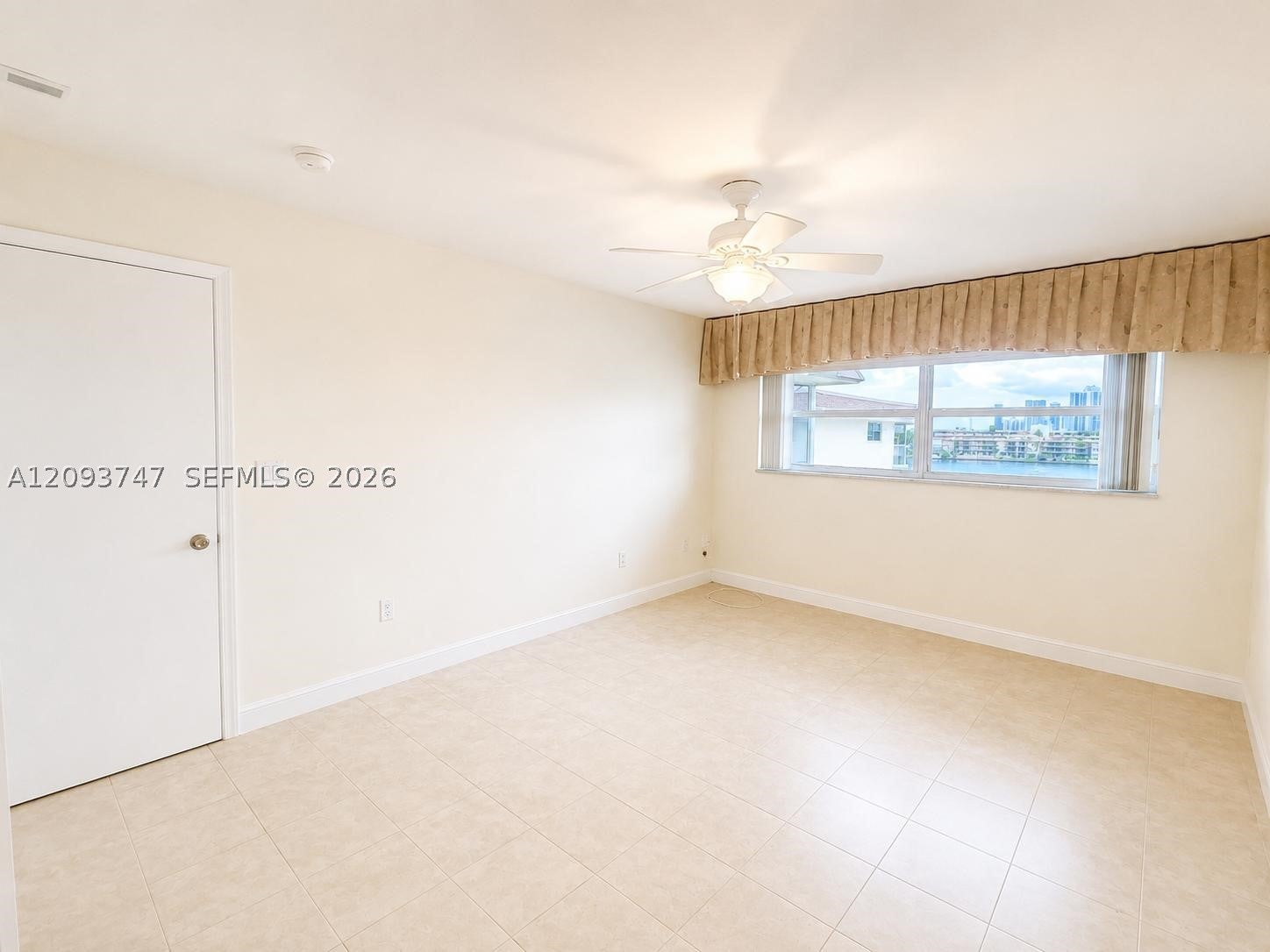 2200 Diana Dr 410
