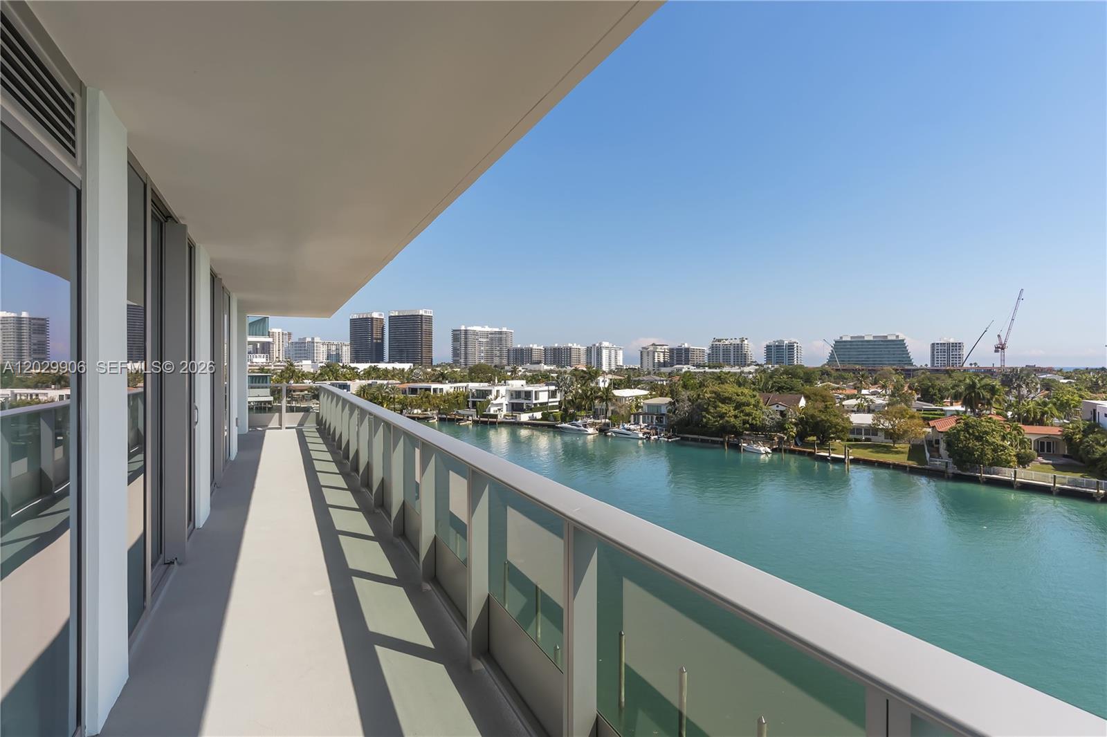 9201 E Bay Harbor Dr 603
