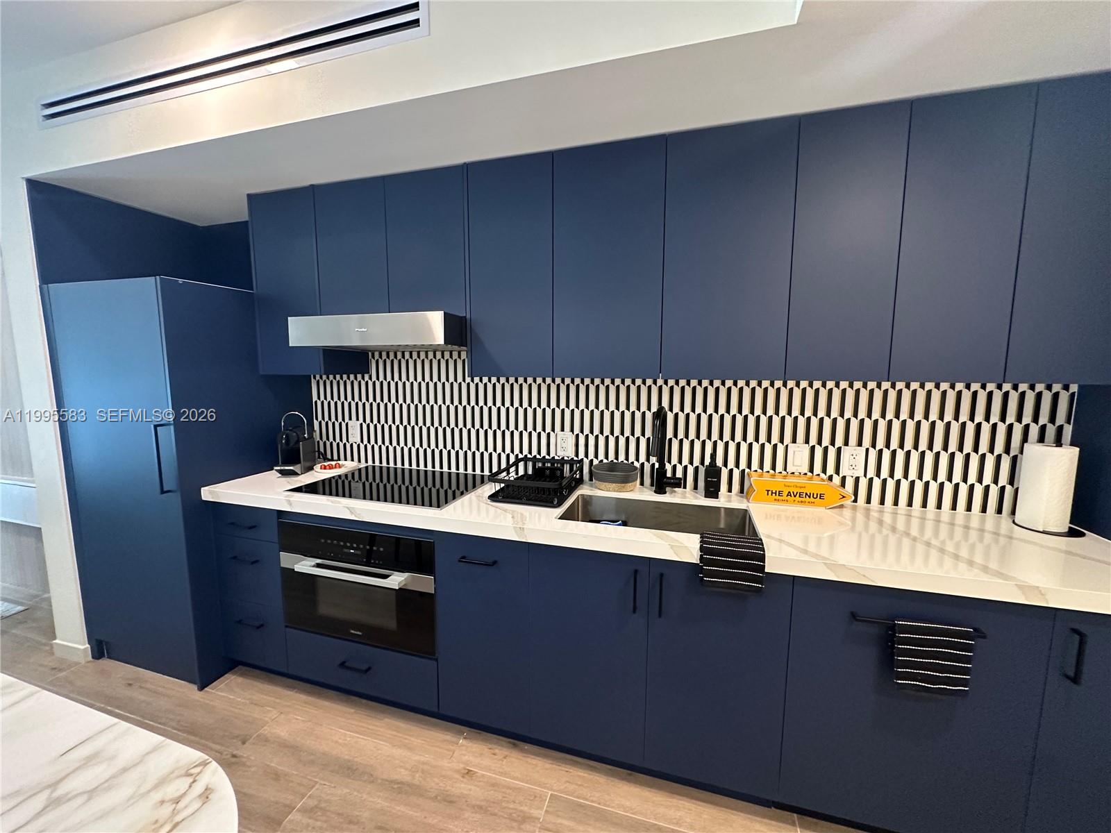 The Avenue Coral Gables - Residential