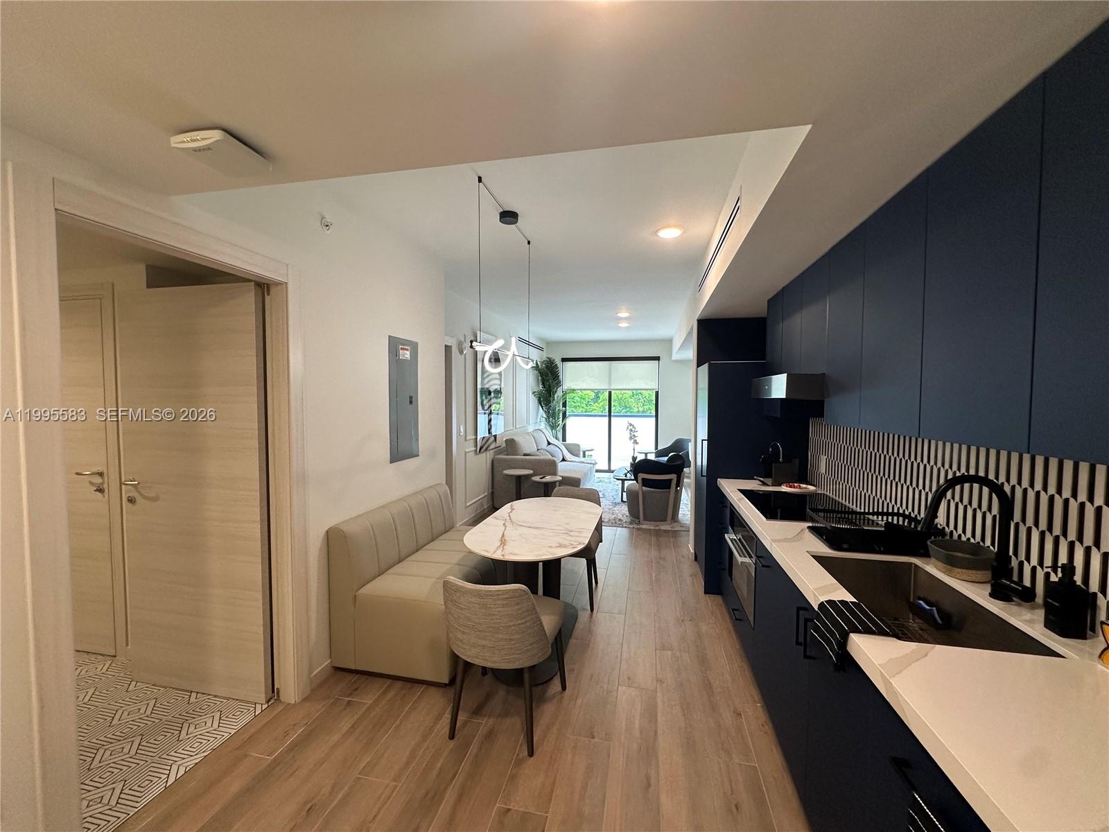 The Avenue Coral Gables - Residential