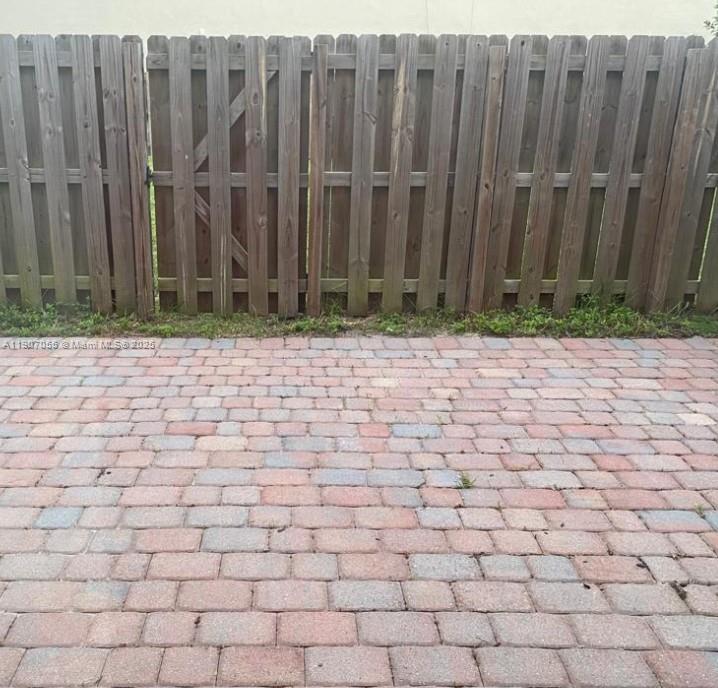 SILVER PALM WEST - Residential