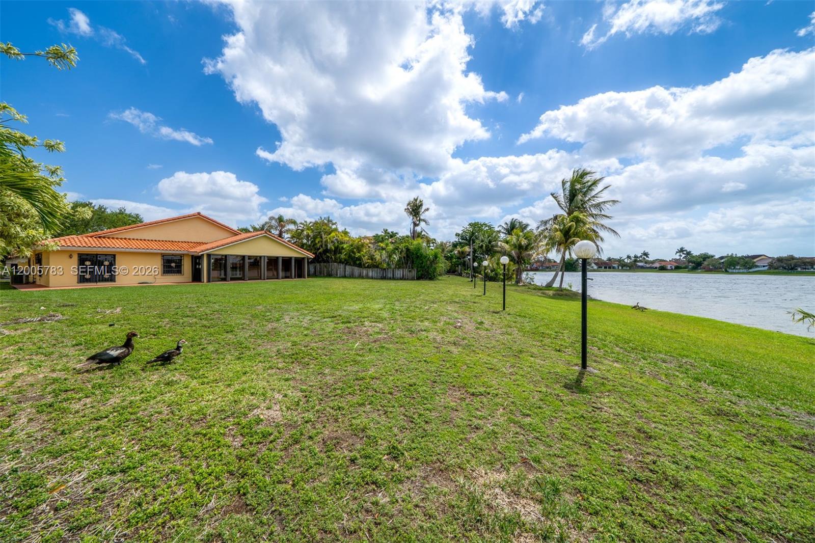 BIRD LAKES NORTH SEC 2 1S - Residential