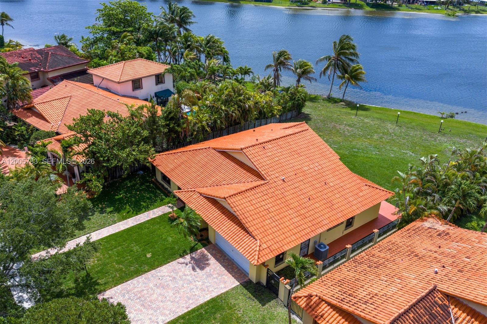 BIRD LAKES NORTH SEC 2 1S - Residential