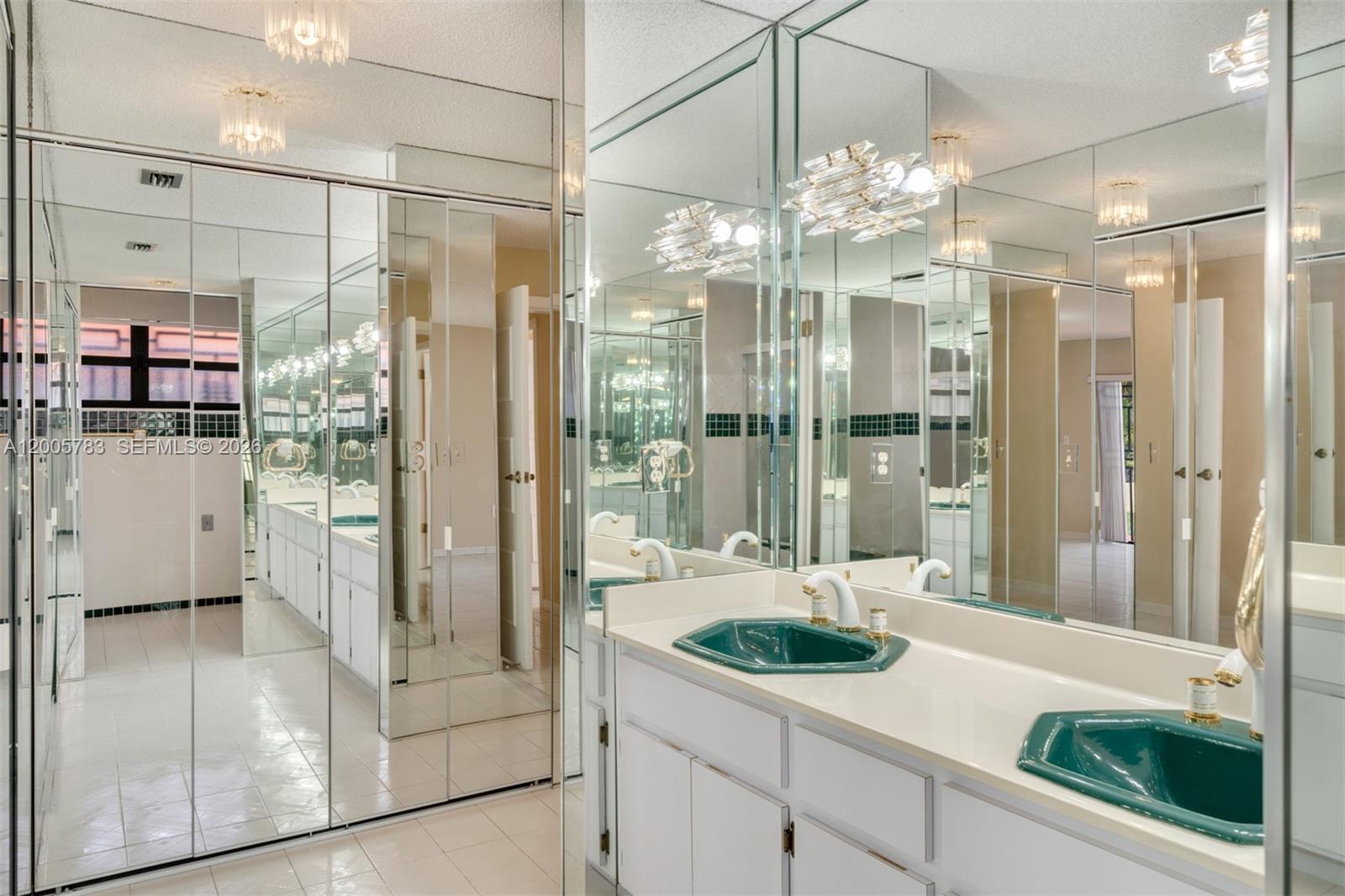 BIRD LAKES NORTH SEC 2 1S - Residential