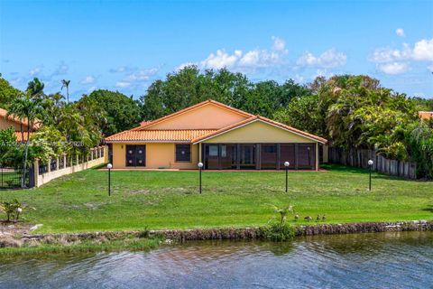 Tiny photo for 14452 SW 43rd Ter, Miami, FL 33175 (MLS # A12005783)