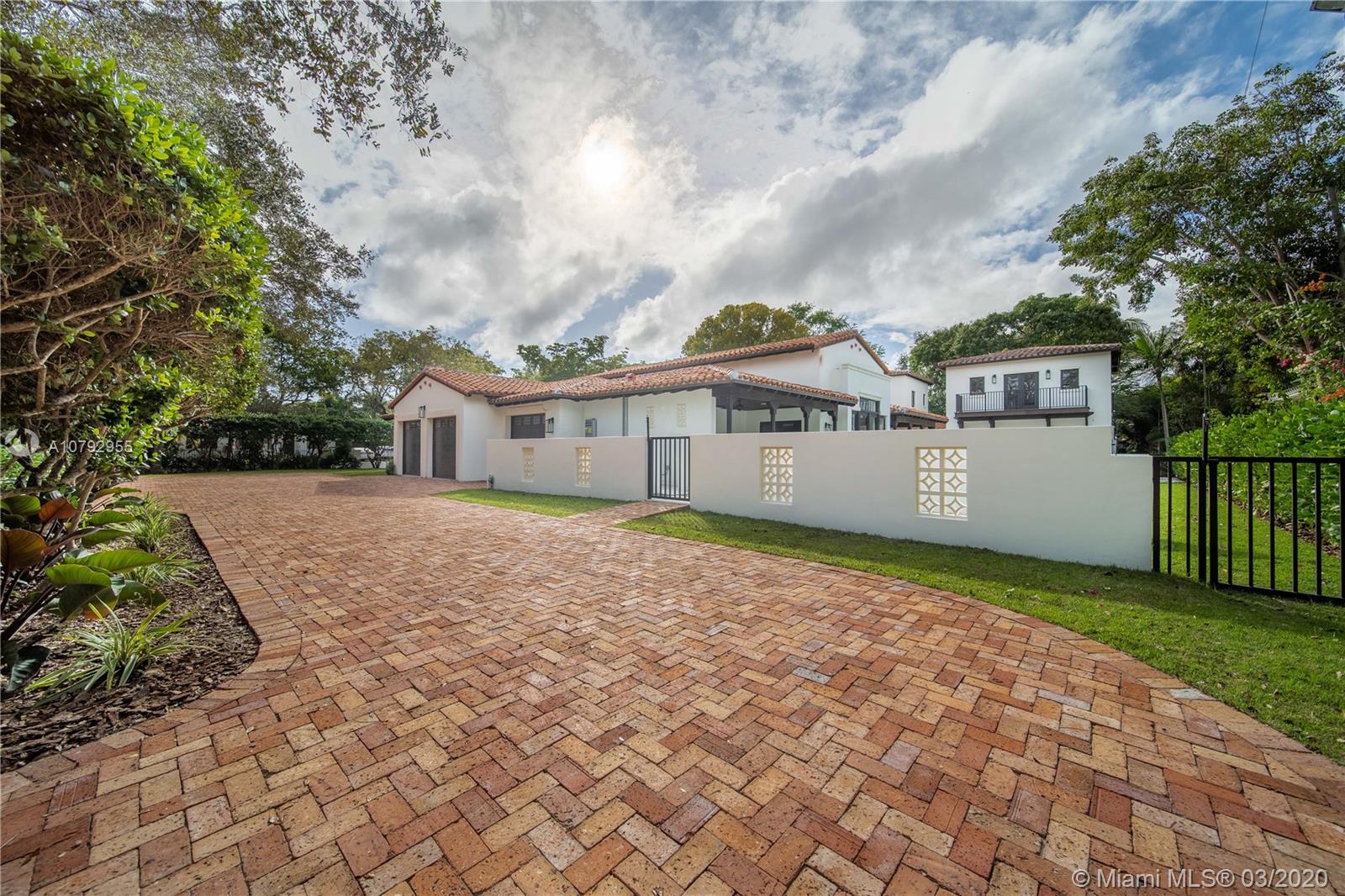 CORAL GABLES COUNTRY CLUB - Residential