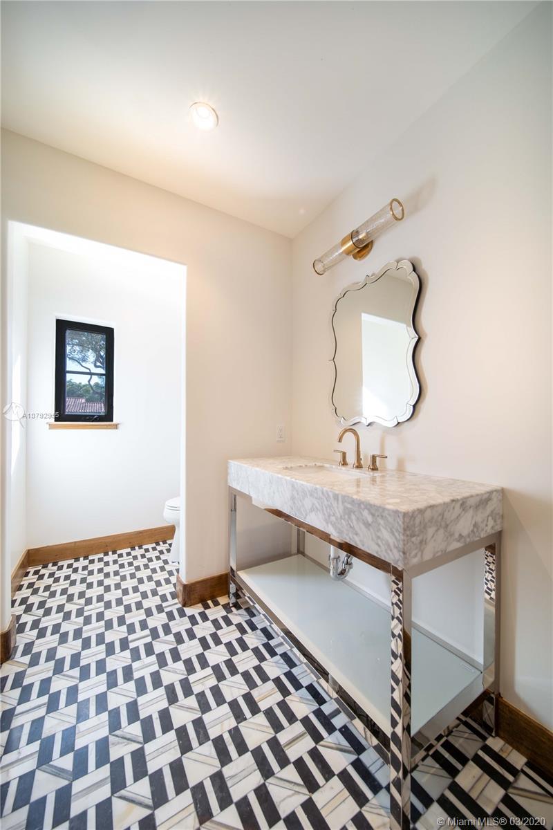 CORAL GABLES COUNTRY CLUB - Residential