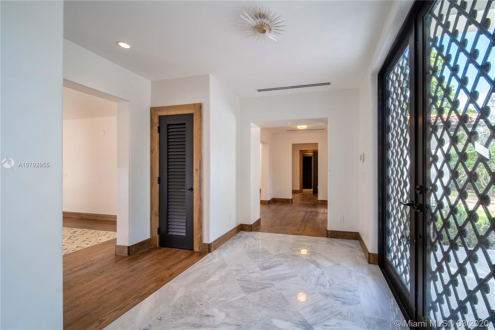 CORAL GABLES COUNTRY CLUB - Residential