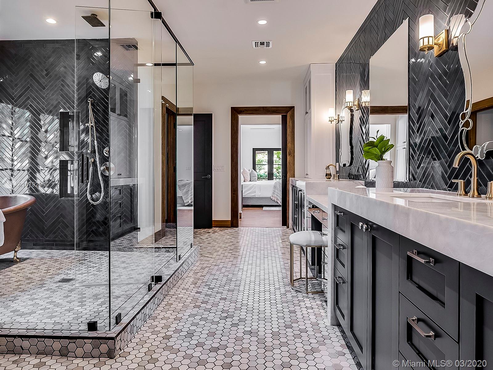 CORAL GABLES COUNTRY CLUB - Residential