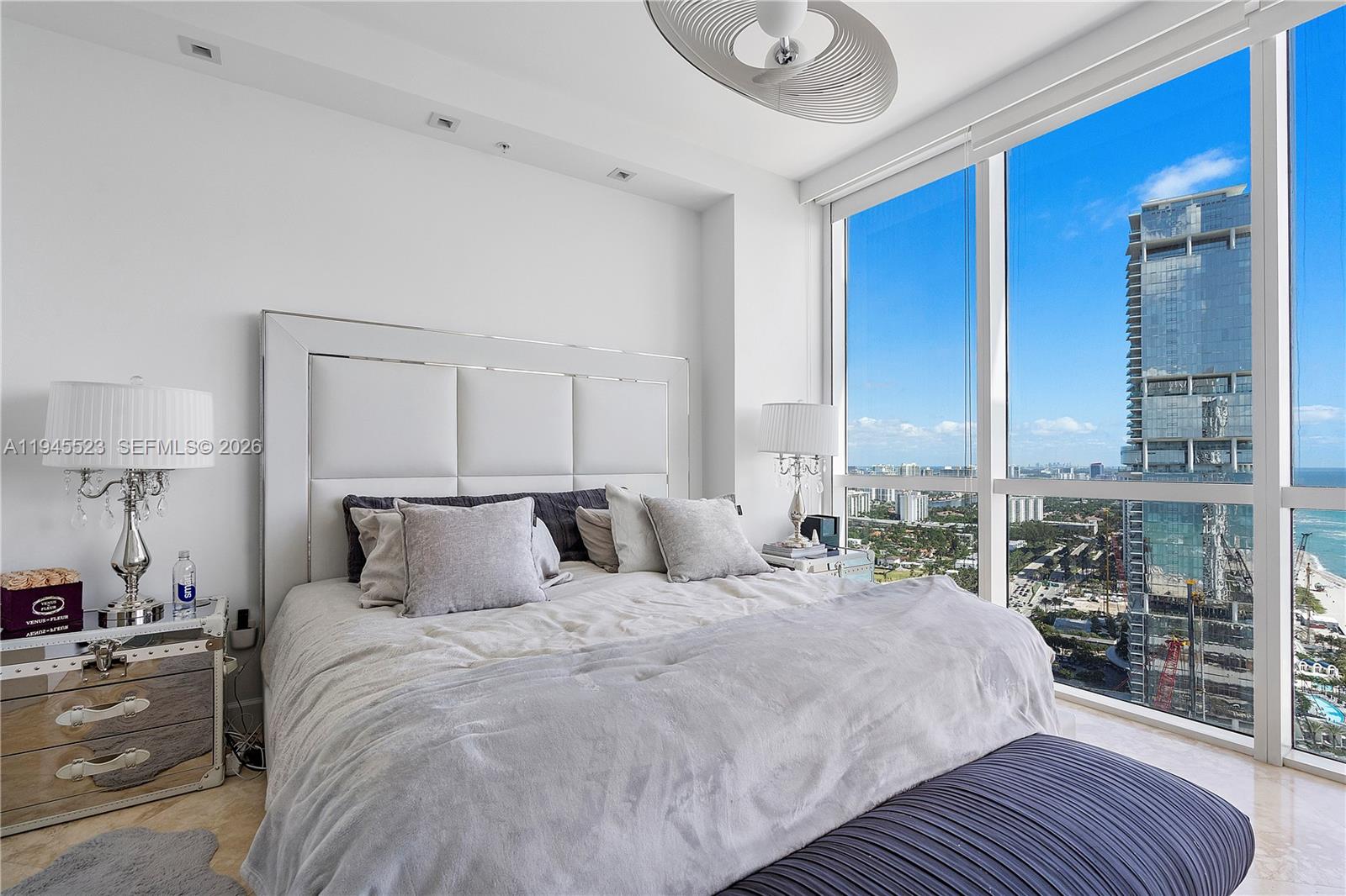 TRUMP ROYALE - Residential