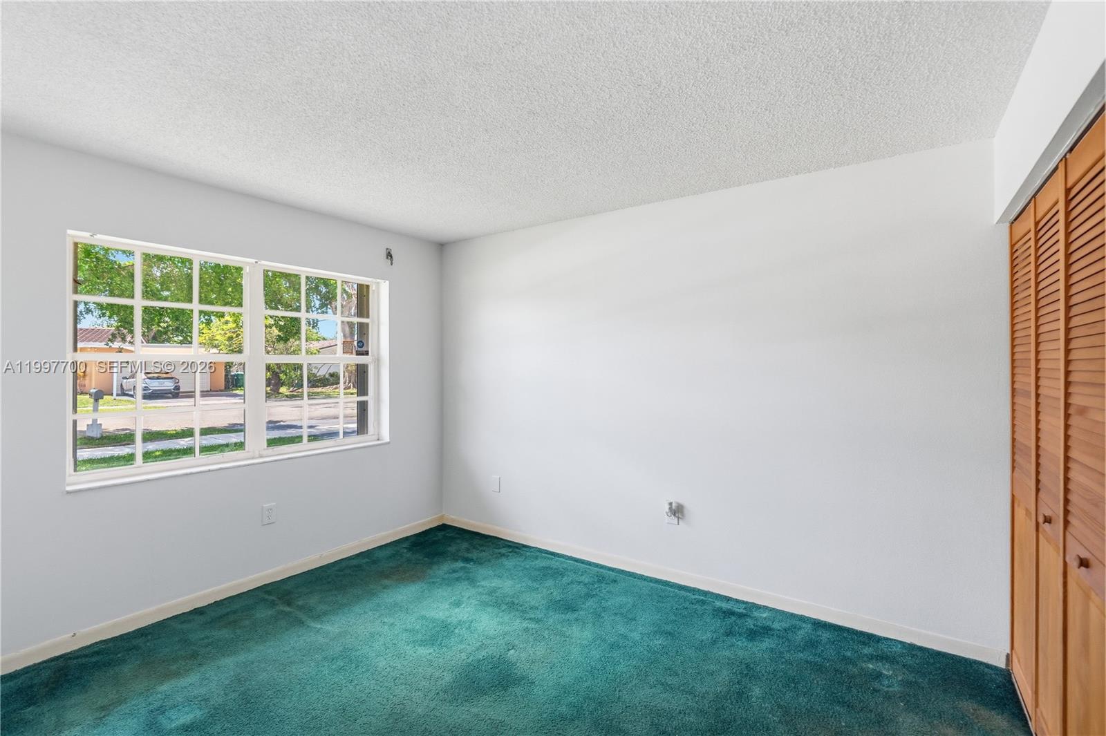 FIRST ADDN TO CALUSA CLUB - Residential