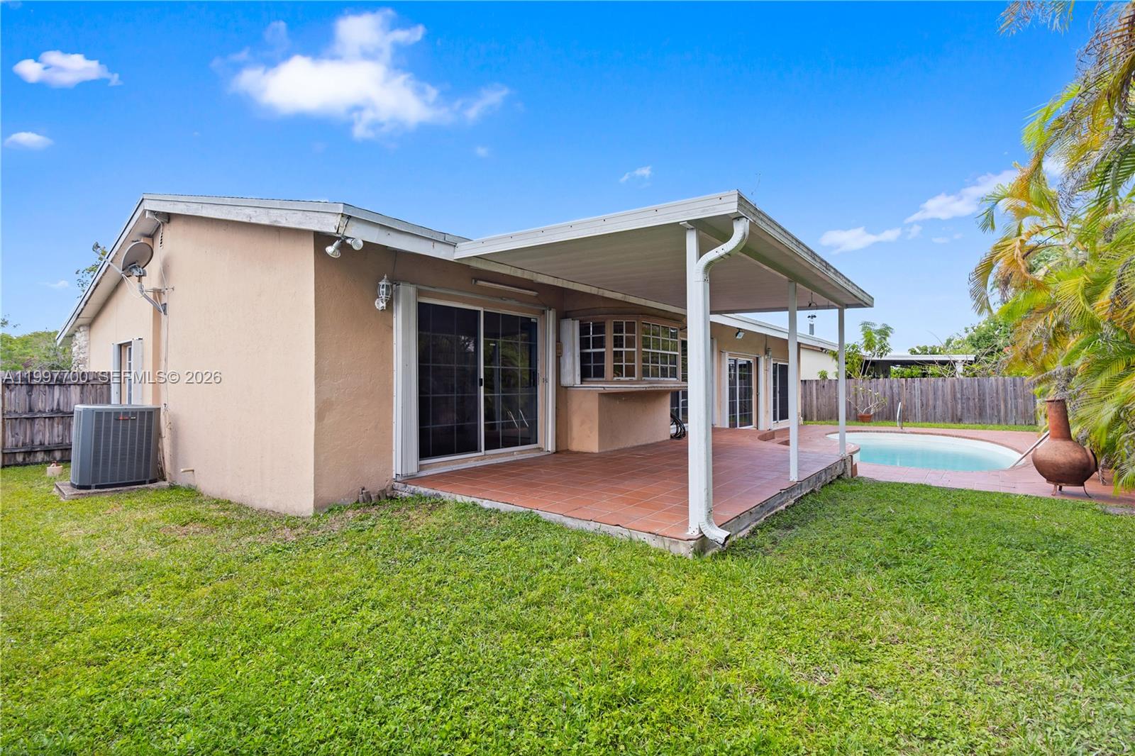 FIRST ADDN TO CALUSA CLUB - Residential
